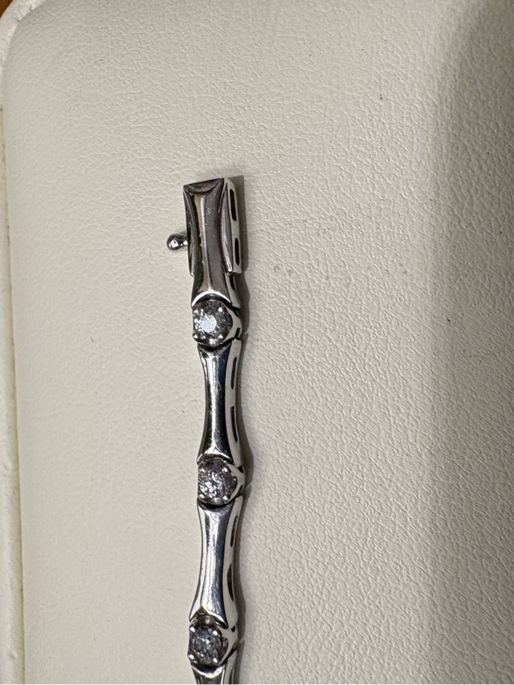 Jared 10K White Gold tennis bracelet 1ct tw. - Picture 5 of 7